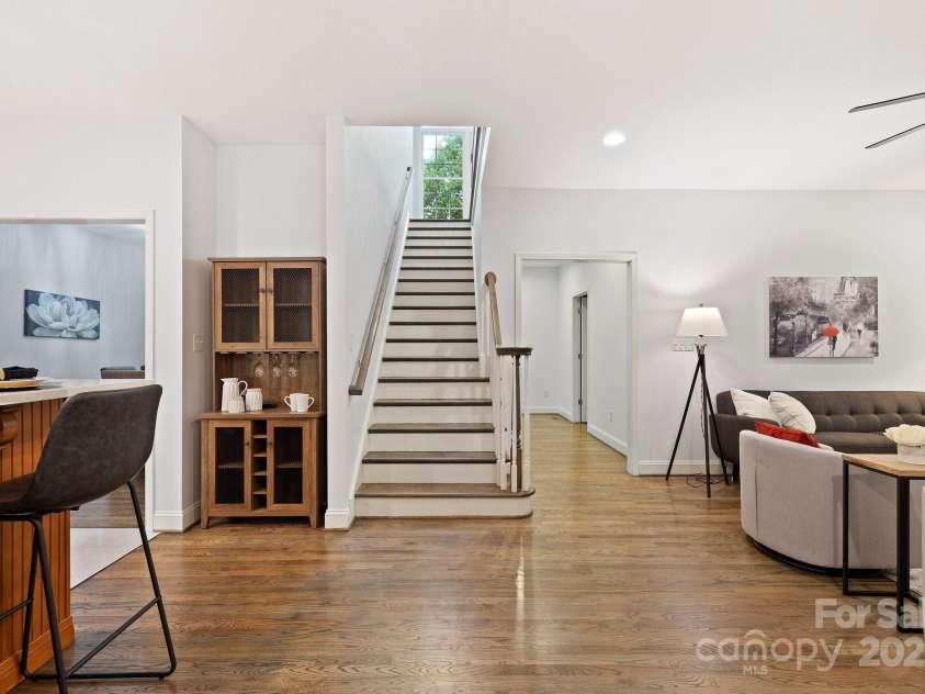 21 Hope Road, Weaverville, NC 28787.  MLS# CAR4326173, YatesRealty ID 19512. 