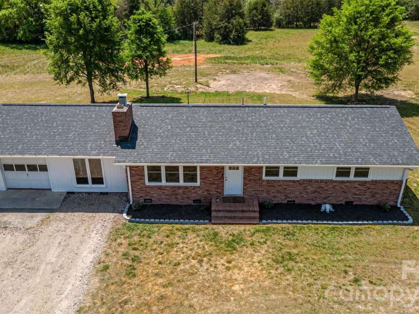 1958 Boyd Road, Blackstock, SC 29014.  MLS# CAR4372942, YatesRealty ID 19515. 
