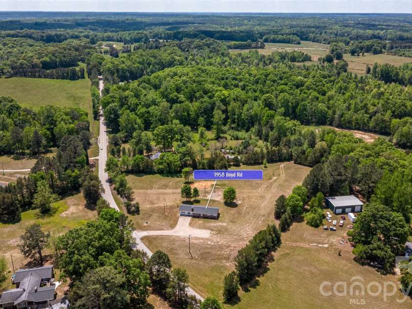 1958 Boyd Road, Blackstock, SC 29014.  MLS# CAR4372942, YatesRealty ID 19515. 