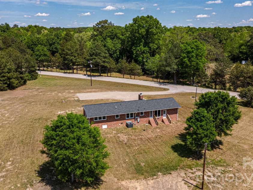 1958 Boyd Road, Blackstock, SC 29014.  MLS# CAR4372942, YatesRealty ID 19515. 