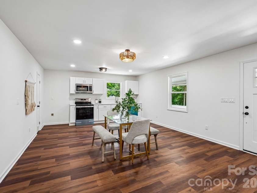 514 Arch Street, Lancaster, SC 29720.  MLS# CAR4373652, YatesRealty ID 19516. 
