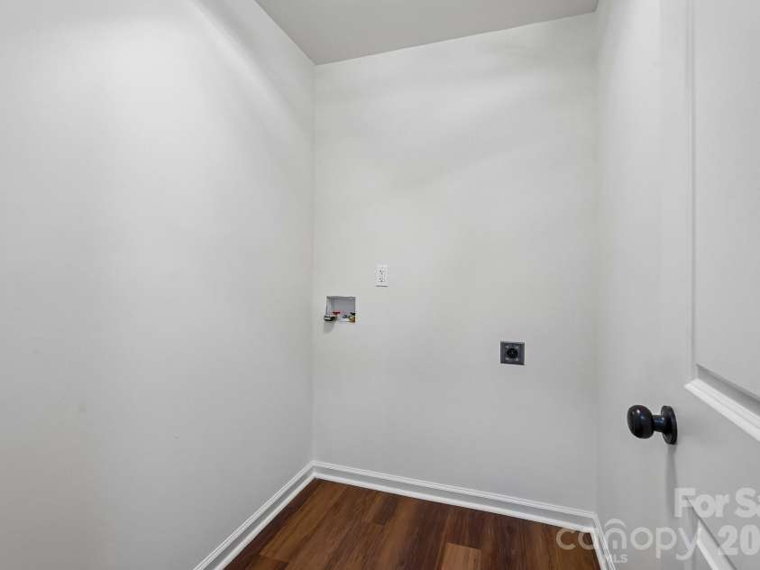 514 Arch Street, Lancaster, SC 29720.  MLS# CAR4373652, YatesRealty ID 19516. 