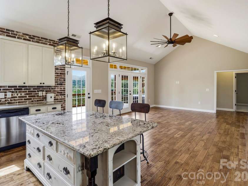 234 Crest Drive, Lake Lure, NC 28746.  MLS# CAR4379273, YatesRealty ID 19517. 