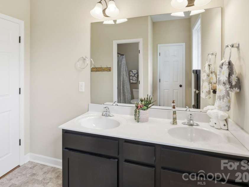234 Crest Drive, Lake Lure, NC 28746.  MLS# CAR4379273, YatesRealty ID 19517. 