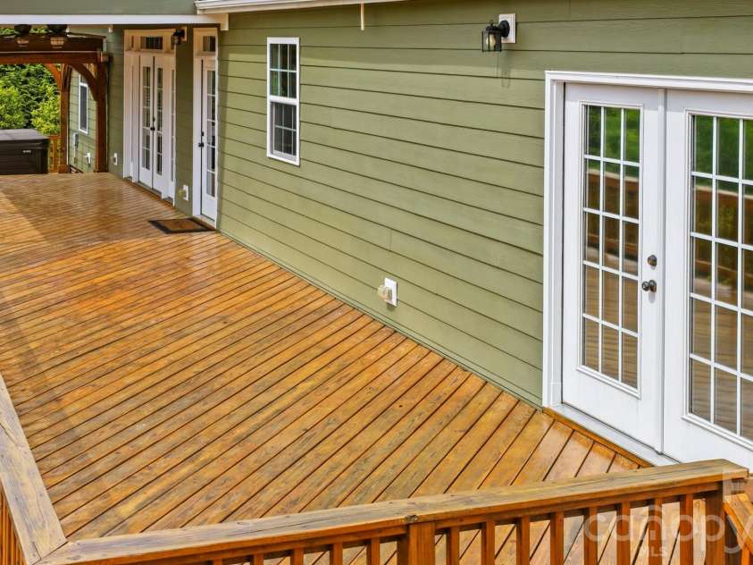234 Crest Drive, Lake Lure, NC 28746.  MLS# CAR4379273, YatesRealty ID 19517. 