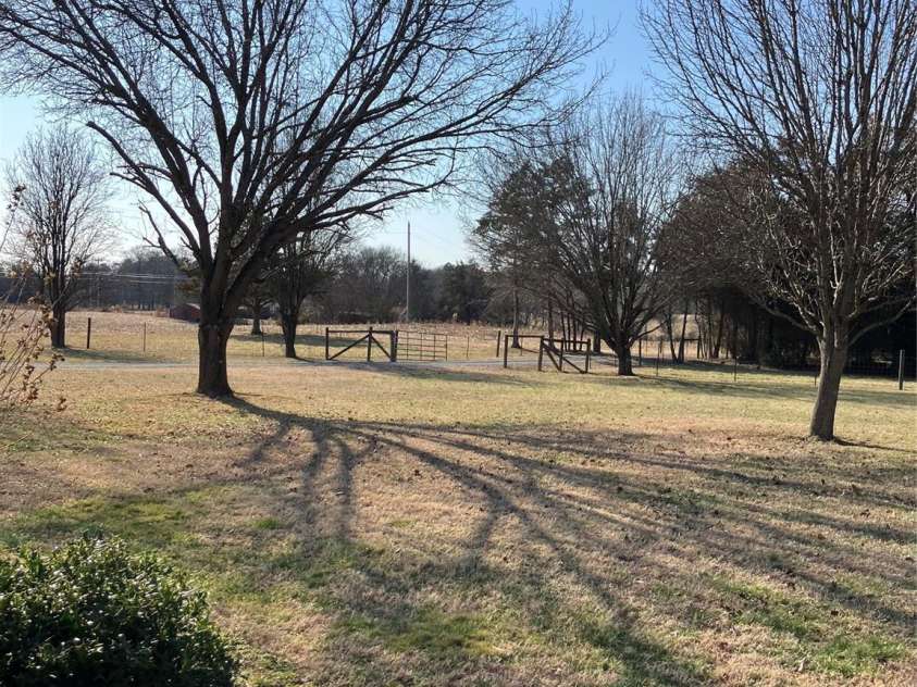 13215 Pine Bluff Road, Midland, NC 28107.  MLS# CAR4345295, YatesRealty ID 19518. 