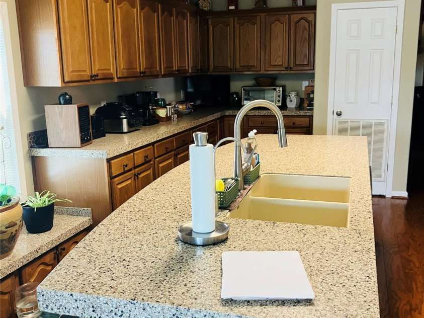 13215 Pine Bluff Road, Midland, NC 28107.  MLS# CAR4345295, YatesRealty ID 19518. 
