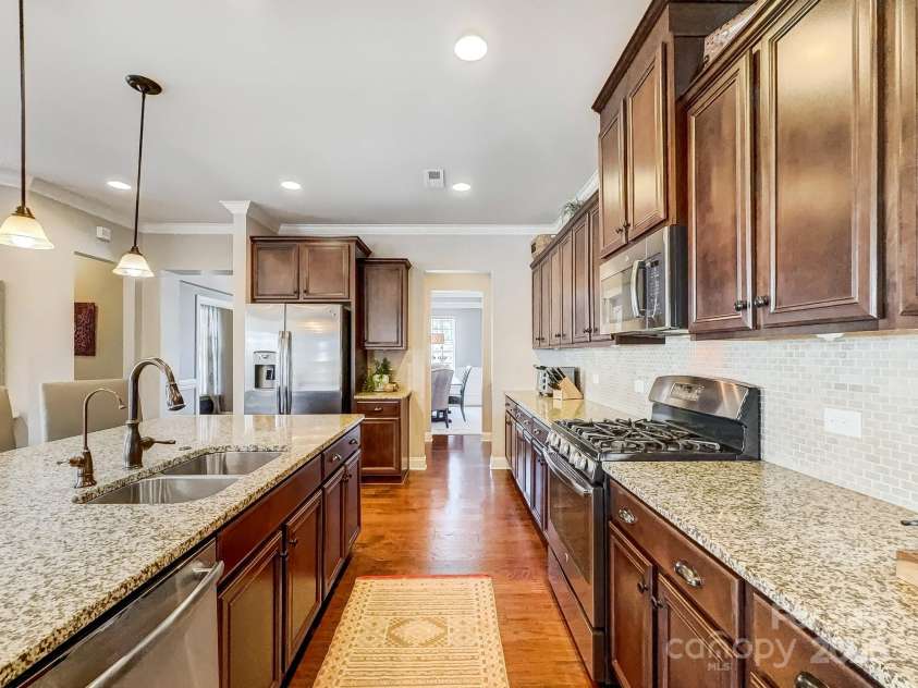 10547 Skipping Rock Lane, Concord, NC 28027.  MLS# CAR4237790, YatesRealty ID 19519. 