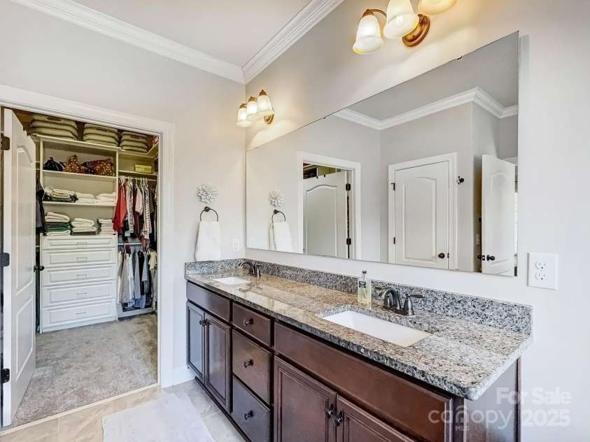 10547 Skipping Rock Lane, Concord, NC 28027.  MLS# CAR4237790, YatesRealty ID 19519. 