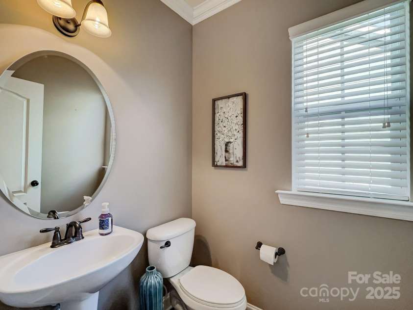 10547 Skipping Rock Lane, Concord, NC 28027.  MLS# CAR4237790, YatesRealty ID 19519. 