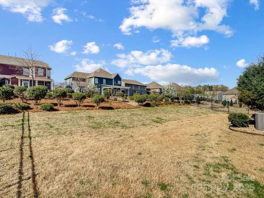 10547 Skipping Rock Lane, Concord, NC 28027.  MLS# CAR4237790, YatesRealty ID 19519. 
