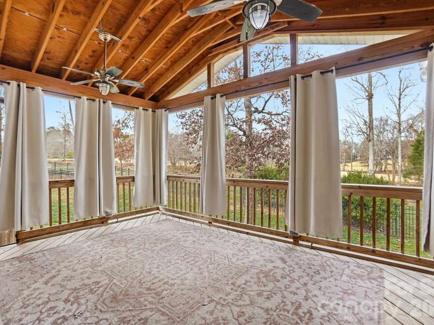 1711 Drexel Bay Lane, Charlotte, NC 28227.  MLS# CAR4316740, YatesRealty ID 19519. 
