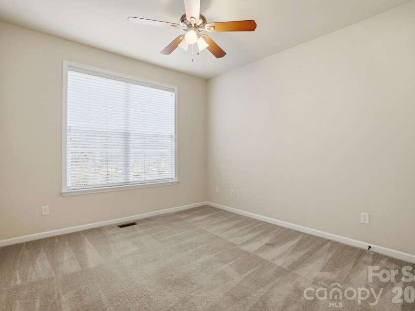 1711 Drexel Bay Lane, Charlotte, NC 28227.  MLS# CAR4316740, YatesRealty ID 19519. 