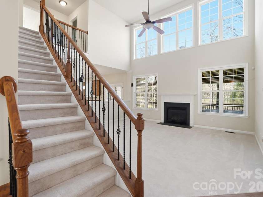 1711 Drexel Bay Lane, Charlotte, NC 28227.  MLS# CAR4316740, YatesRealty ID 19519. 