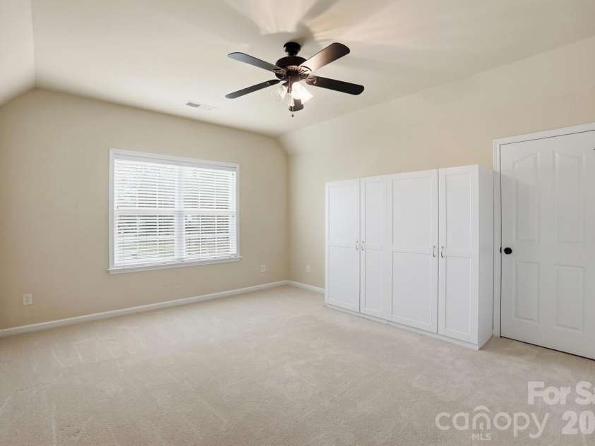 1711 Drexel Bay Lane, Charlotte, NC 28227.  MLS# CAR4316740, YatesRealty ID 19519. 
