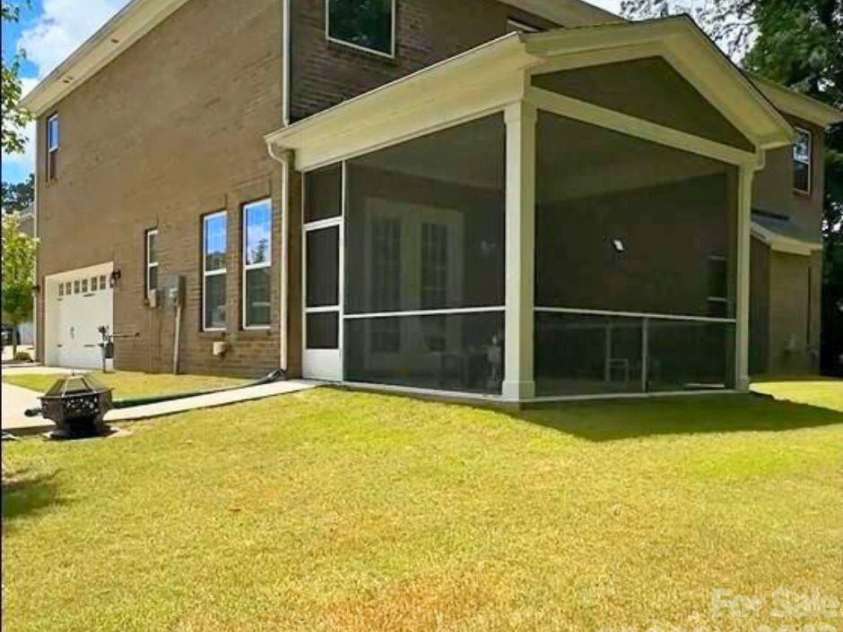 2044 Sweet William Drive, Harrisburg, NC 28075.  MLS# CAR4334034, YatesRealty ID 1952. 