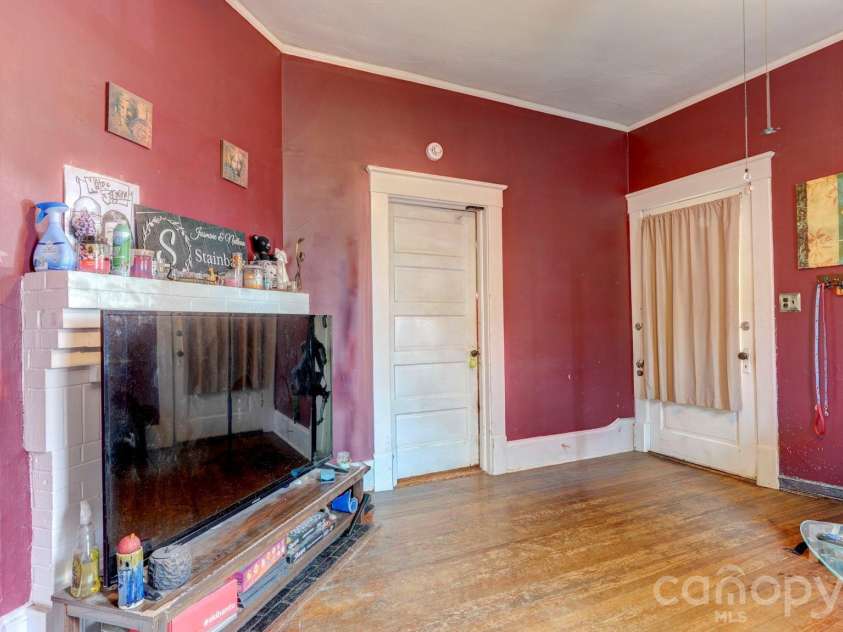 119 Heilig Avenue, Salisbury, NC 28114.  MLS# CAR4374702, YatesRealty ID 19520. 