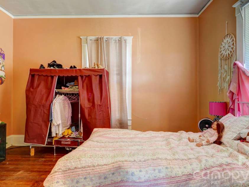 119 Heilig Avenue, Salisbury, NC 28114.  MLS# CAR4374702, YatesRealty ID 19520. 