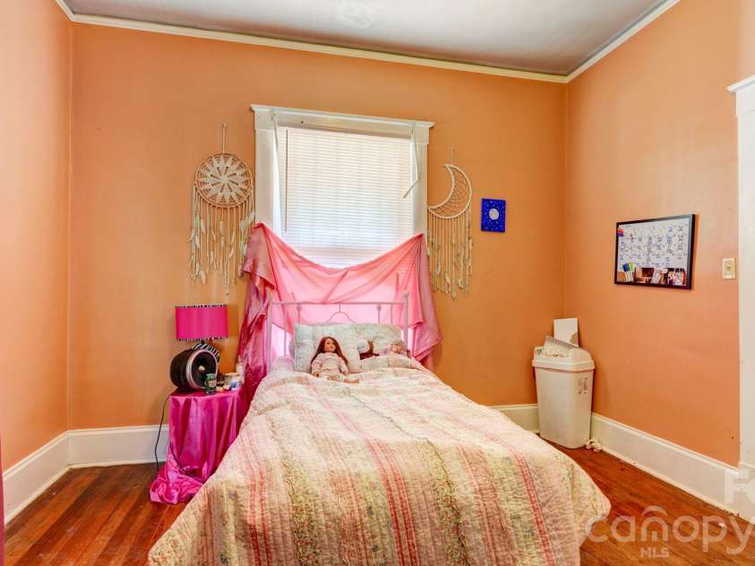 119 Heilig Avenue, Salisbury, NC 28114.  MLS# CAR4374702, YatesRealty ID 19520. 