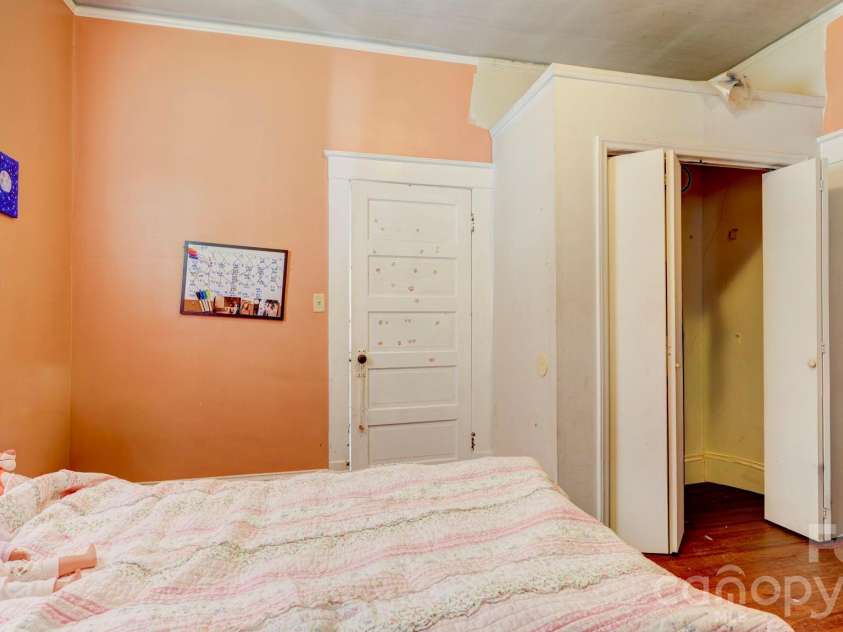 119 Heilig Avenue, Salisbury, NC 28114.  MLS# CAR4374702, YatesRealty ID 19520. 