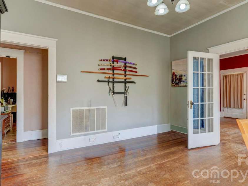 119 Heilig Avenue, Salisbury, NC 28114.  MLS# CAR4374702, YatesRealty ID 19520. 