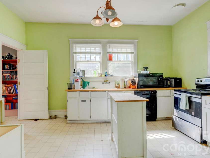 119 Heilig Avenue, Salisbury, NC 28114.  MLS# CAR4374702, YatesRealty ID 19520. 