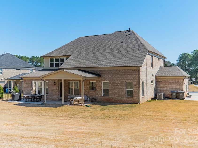 724 Cavesson Way, Wesley Chapel, NC 28110.  MLS# CAR4318252, YatesRealty ID 19520. 