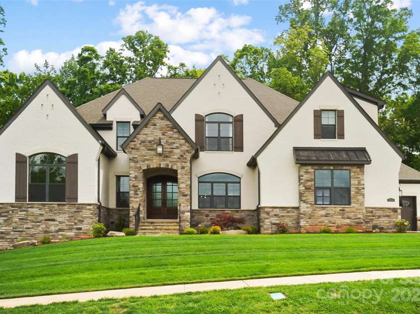 13106 Bien Court, Huntersville, NC 28078.  MLS# CAR4251699, YatesRealty ID 19521. 