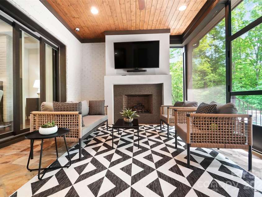 13106 Bien Court, Huntersville, NC 28078.  MLS# CAR4251699, YatesRealty ID 19521. 