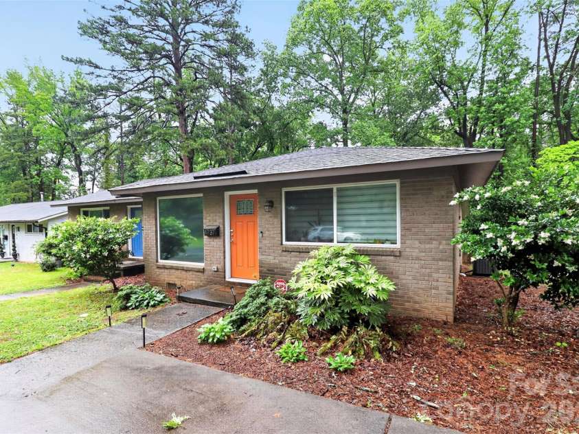 1735-1737 Herrin Avenue, Charlotte, NC 28205.  MLS# CAR4371448, YatesRealty ID 19523. 1737