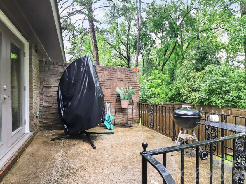 1735-1737 Herrin Avenue, Charlotte, NC 28205.  MLS# CAR4371448, YatesRealty ID 19523. 1737