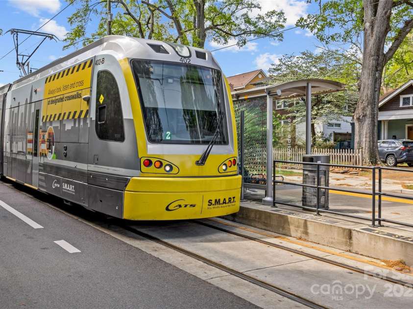 806 Sunnyside Avenue, Charlotte, NC 28204.  MLS# CAR4241141, YatesRealty ID 19524. Sunnyside stop for the CLT LYNX Streetcar