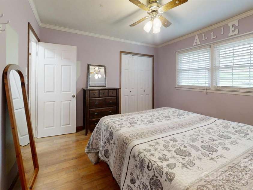 2360 Kings Grant Road, Lincolnton, NC 28092.  MLS# CAR4221270, YatesRealty ID 19525. 