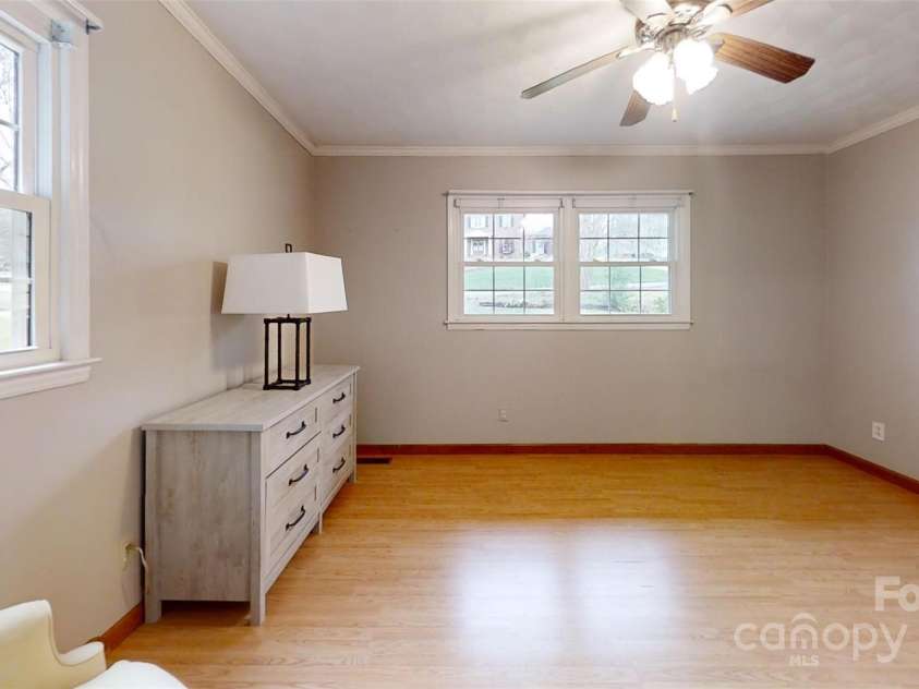 2360 Kings Grant Road, Lincolnton, NC 28092.  MLS# CAR4221270, YatesRealty ID 19525. 