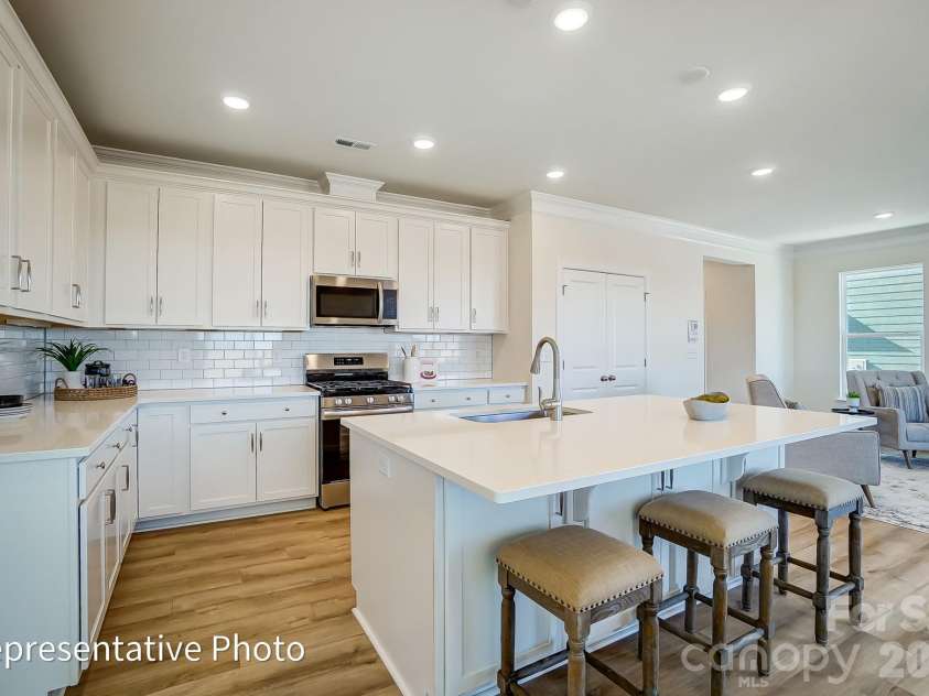 2809 Ashton Park Lane, Monroe, NC 28110.  MLS# CAR4343716, YatesRealty ID 19525. 