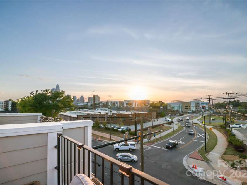 224 Parkwood Avenue, Charlotte, NC 28206.  MLS# CAR4243520, YatesRealty ID 19526. 