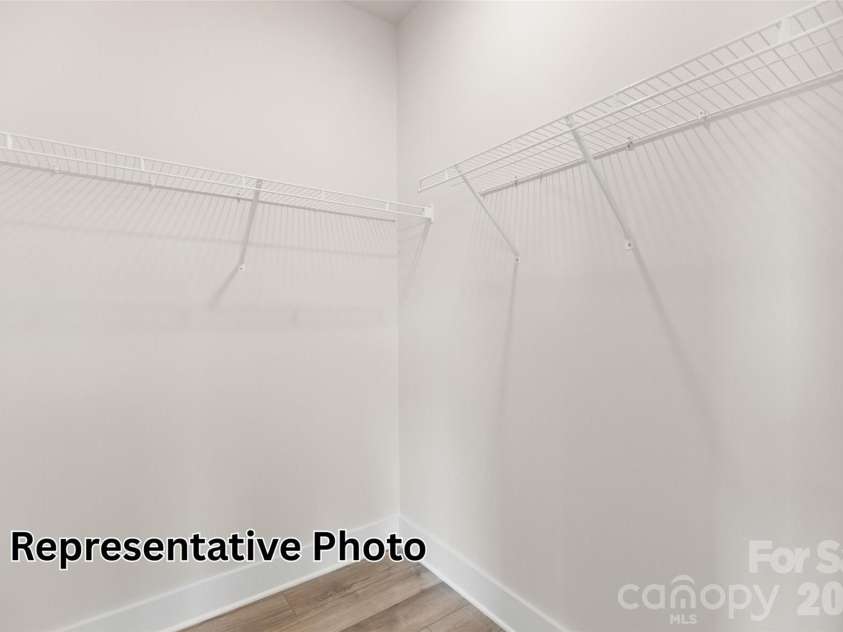 13110 Foxberry Road, Charlotte, NC 28213.  MLS# CAR4360462, YatesRealty ID 19527. 