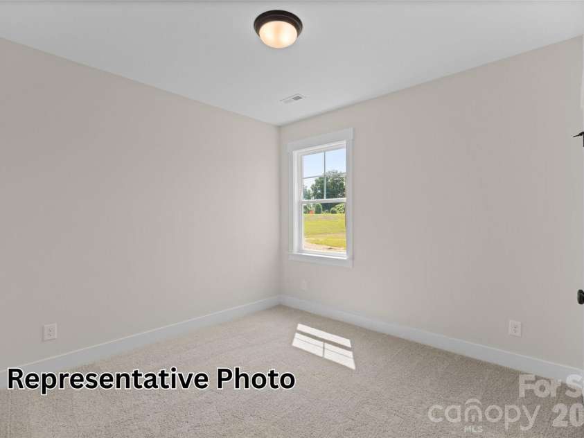 13110 Foxberry Road, Charlotte, NC 28213.  MLS# CAR4360462, YatesRealty ID 19527. 