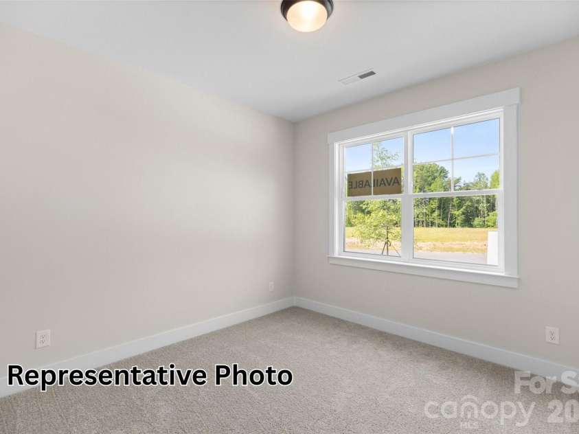 13110 Foxberry Road, Charlotte, NC 28213.  MLS# CAR4360462, YatesRealty ID 19527. 