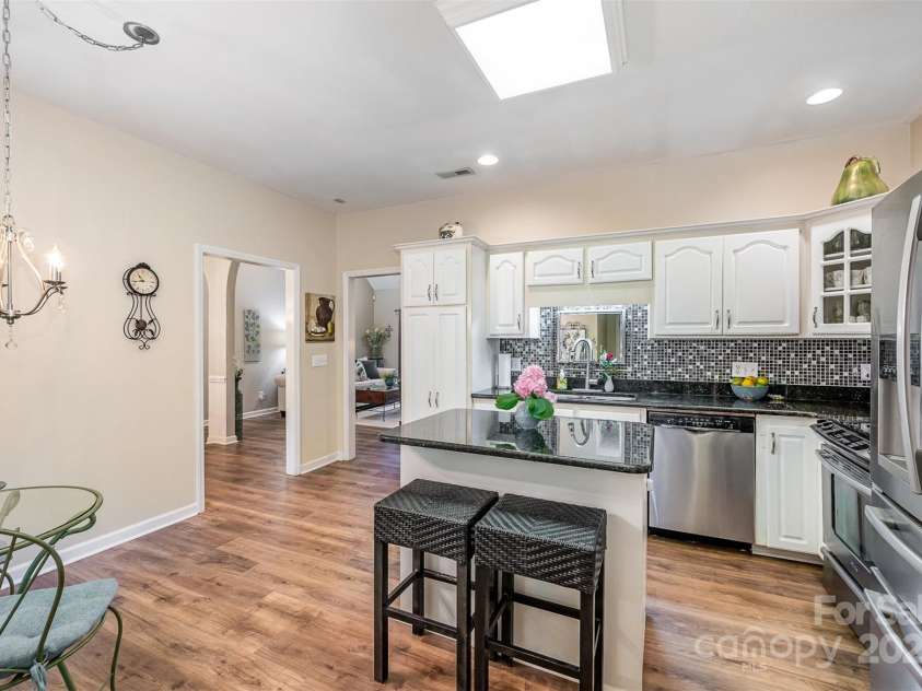 5208 Black Oak Lane, Waxhaw, NC 28173.  MLS# CAR4259258, YatesRealty ID 19528. Kitchen from garage