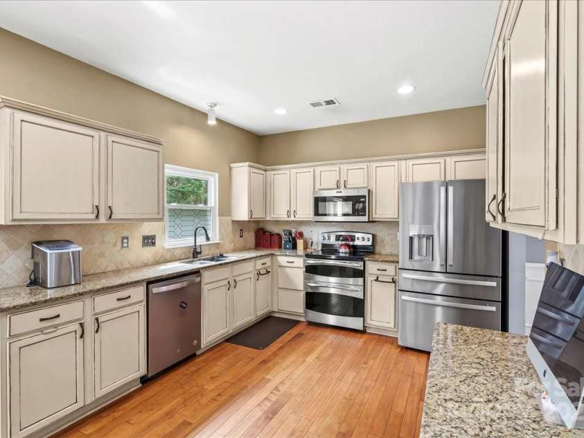 13528 Philip Michael Road, Huntersville, NC 28078.  MLS# CAR4266149, YatesRealty ID 19529. 