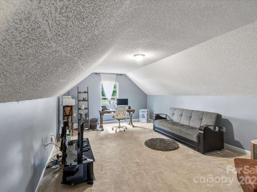13528 Philip Michael Road, Huntersville, NC 28078.  MLS# CAR4266149, YatesRealty ID 19529. 