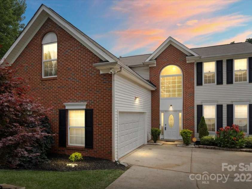 13528 Philip Michael Road, Huntersville, NC 28078.  MLS# CAR4266149, YatesRealty ID 19529. 
