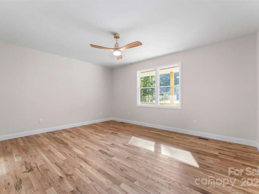 1710 Plantation Loop, Morganton, NC 28655.  MLS# CAR4185875, YatesRealty ID 1953. 