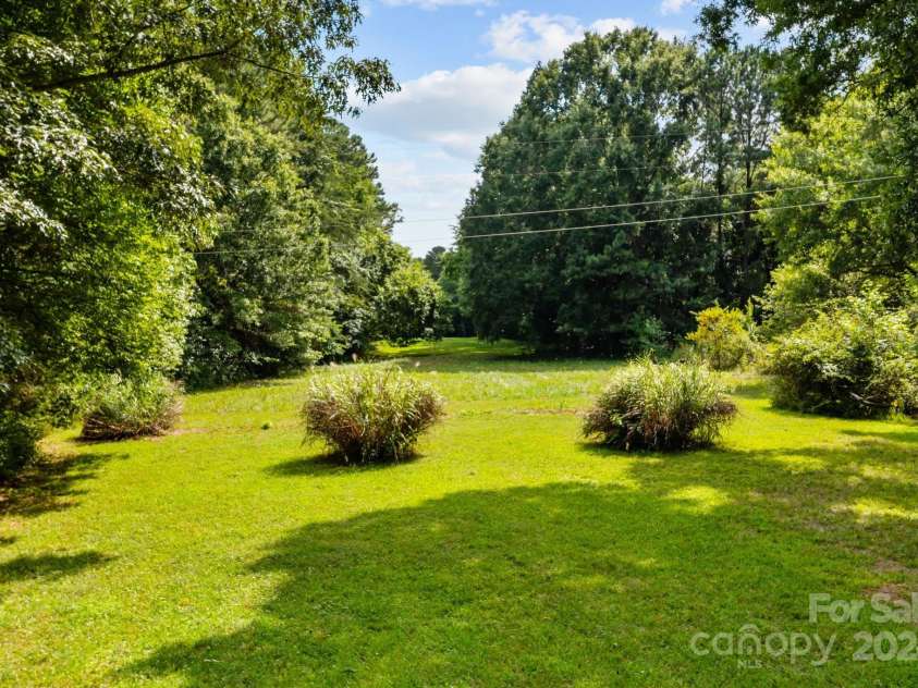 866 Concord Road, Davidson, NC 28036.  MLS# CAR4160164, YatesRealty ID 1953. 