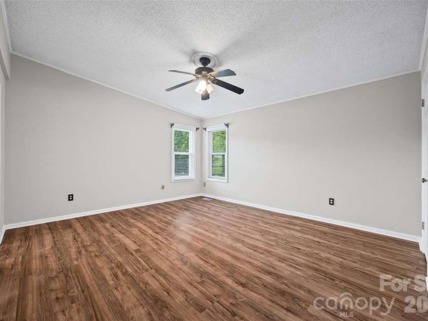 11230 Mallard Crossing Drive, Charlotte, NC 28262.  MLS# CAR4401799, YatesRealty ID 19530. 