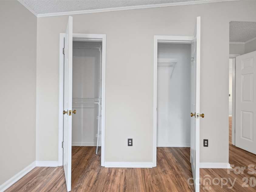 11230 Mallard Crossing Drive, Charlotte, NC 28262.  MLS# CAR4401799, YatesRealty ID 19530. 