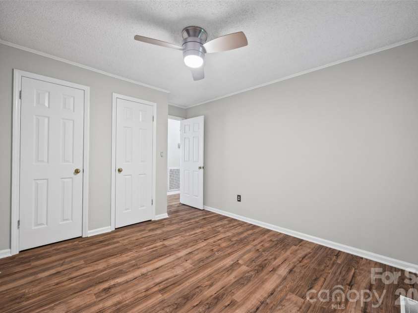 11230 Mallard Crossing Drive, Charlotte, NC 28262.  MLS# CAR4401799, YatesRealty ID 19530. 