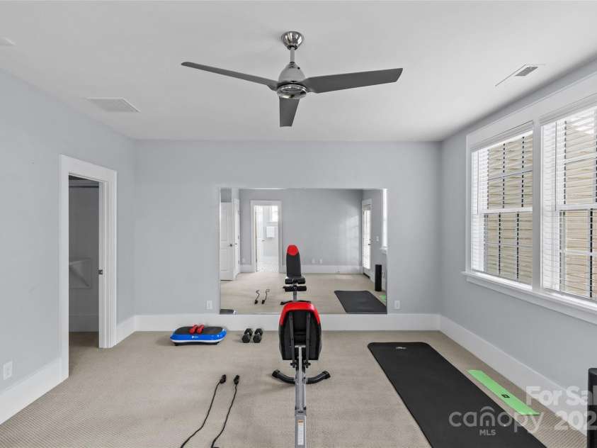 2906 Hillside Springs Drive, Charlotte, NC 28209.  MLS# CAR4256051, YatesRealty ID 19530. 