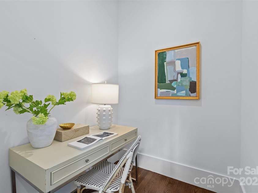 2906 Hillside Springs Drive, Charlotte, NC 28209.  MLS# CAR4256051, YatesRealty ID 19530. 